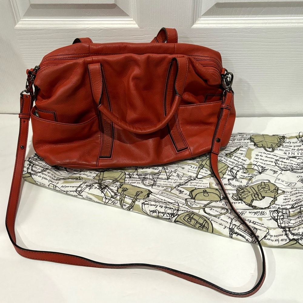 BARR + BARR NEW YORK Leather Satchel Handbag Purse - Coral w/ Silver Hardware